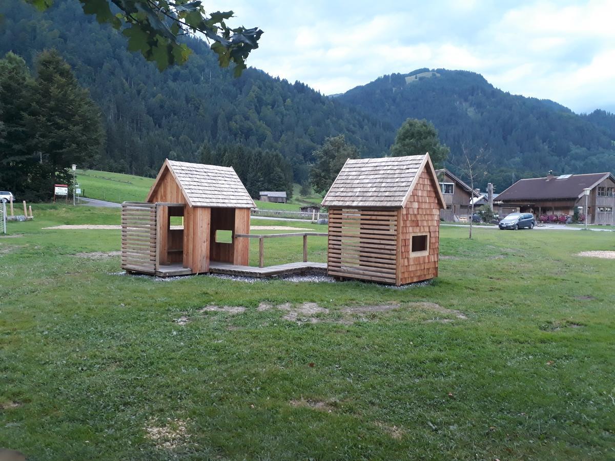 Haus Erna Schoppernau Hotell Eksteriør bilde